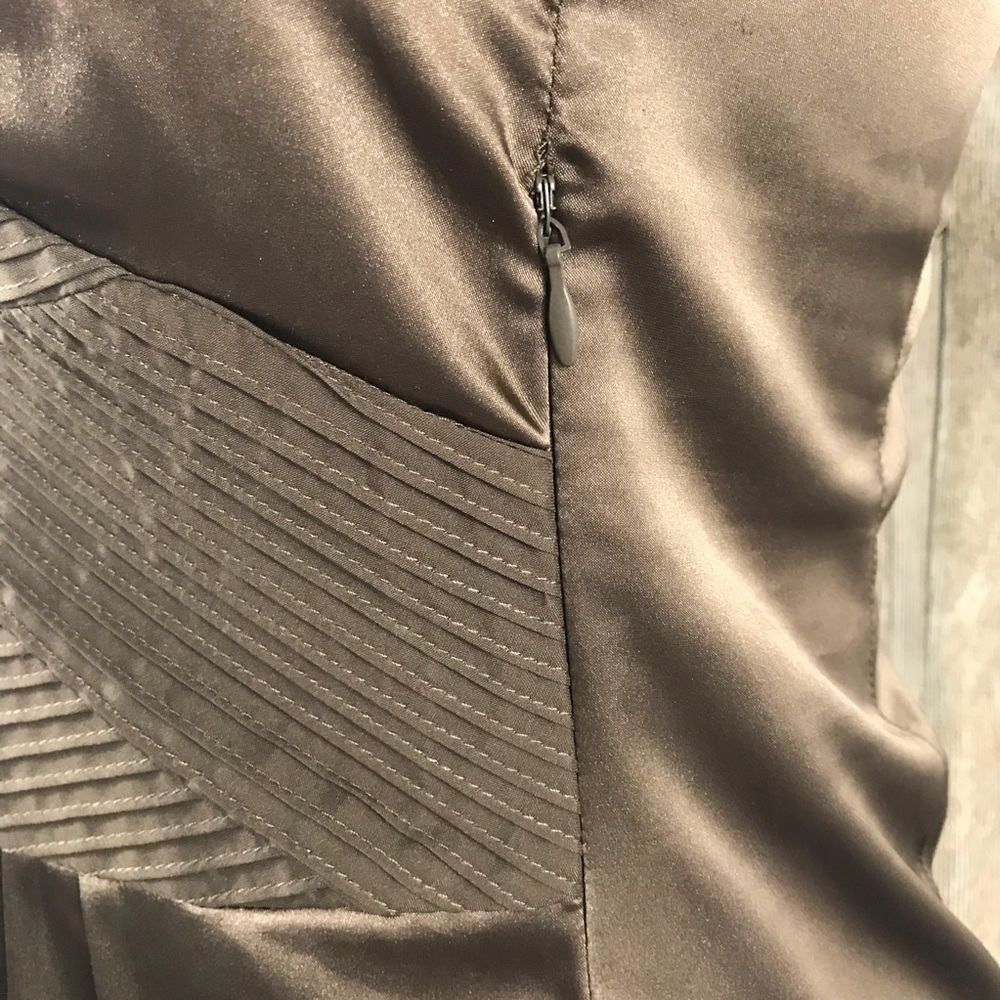 🎄{BCBGMAXARIA} Brown Satin Top | XS | EUC - Picture 3 of 6